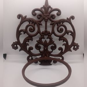 Cast Iron Wall plant Hangin